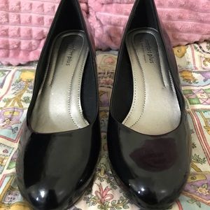 Black Comfort Plus Heels